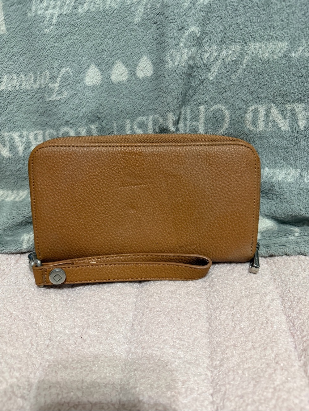 Thirty One Brown Zip-Around Leather Wristlet Wallet